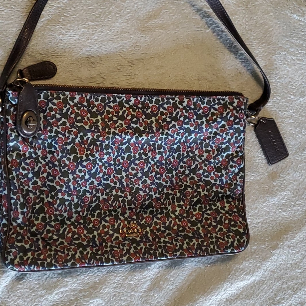 Coach crossbody purse